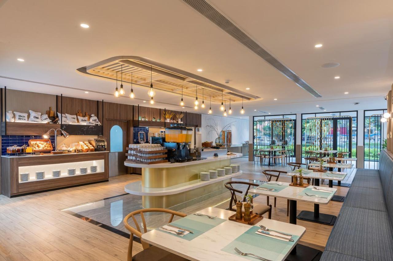 Centra By Centara Phra Nakhon Hotel